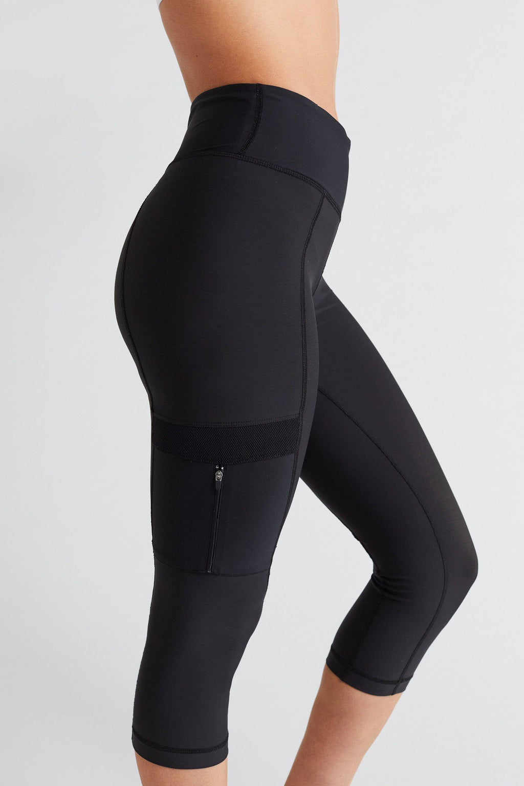 Women's Cargo Leggings with Pocket Black Small at  Women's